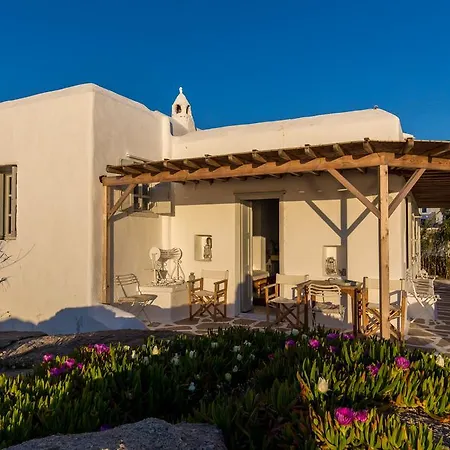 Country house Fos -mykonian House