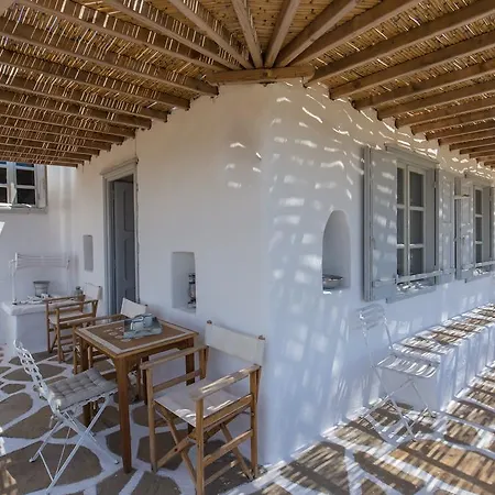 Country house Fos -mykonian House