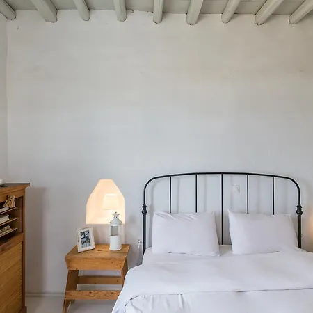 Country house Fos -mykonian House